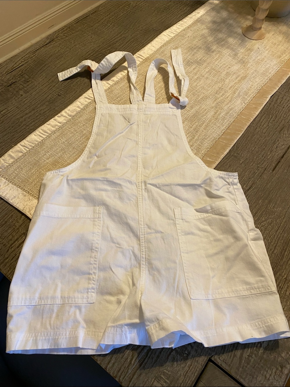 Aerie White One-Piece Overall Shorts - Classic Cotton
